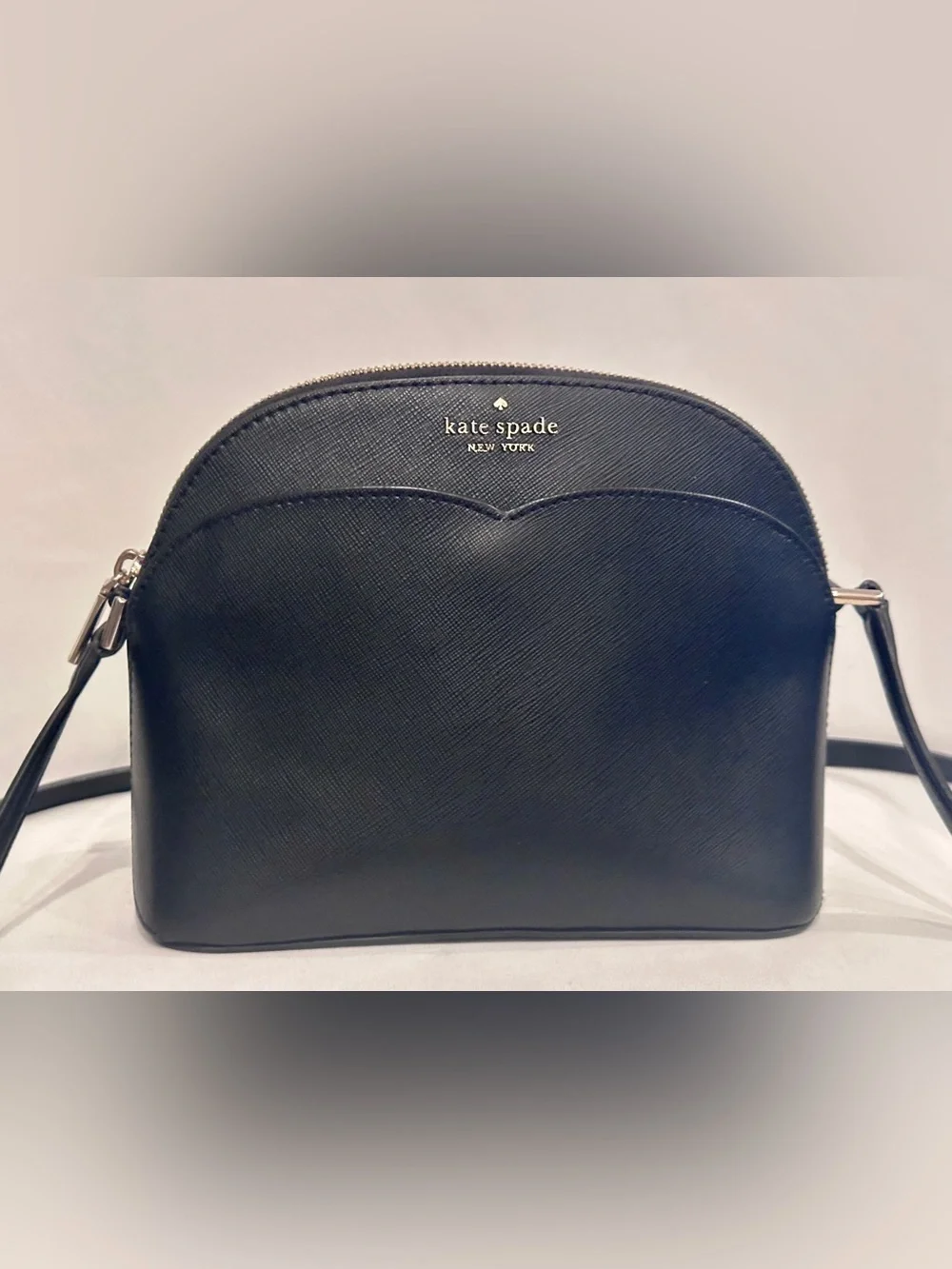 kate spade black dome crossbody with gold logo - Picture 2 of 8